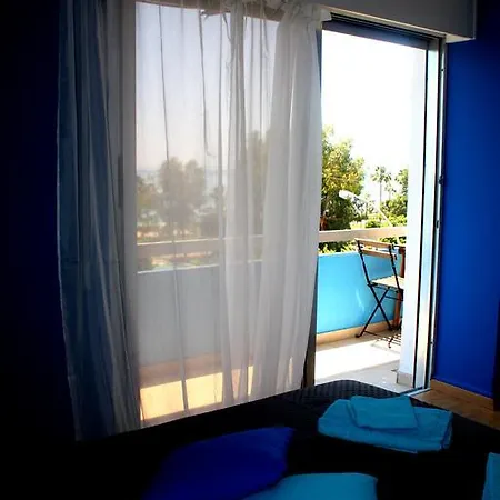 شقة Blue